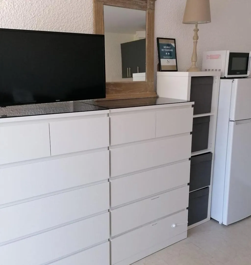 Apartment Studio Semaphore-2 By Interhome Cavalaire-sur-Mer