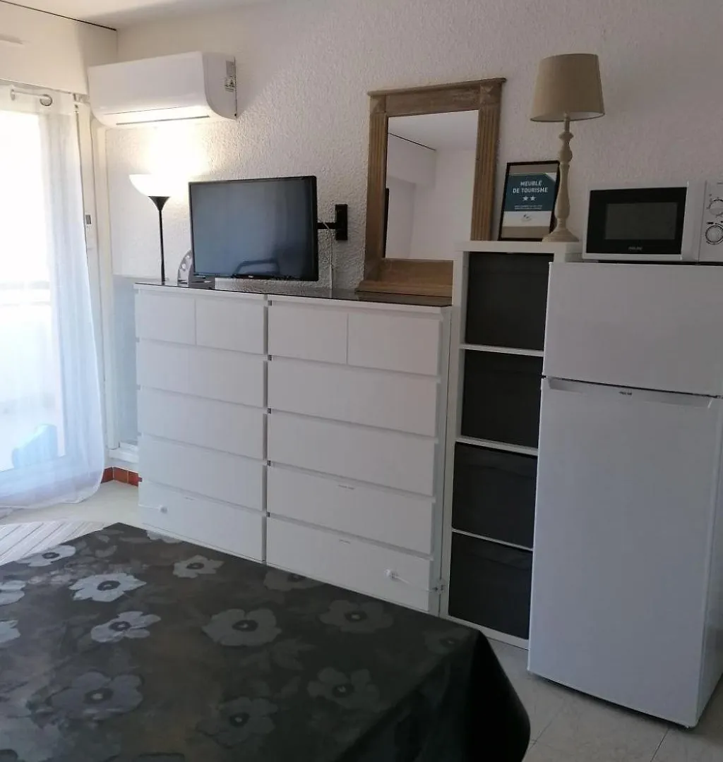 Apartment Studio Semaphore-2 By Interhome Cavalaire-sur-Mer