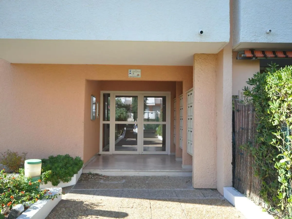 Apartment Studio Semaphore-2 By Interhome Cavalaire-sur-Mer
