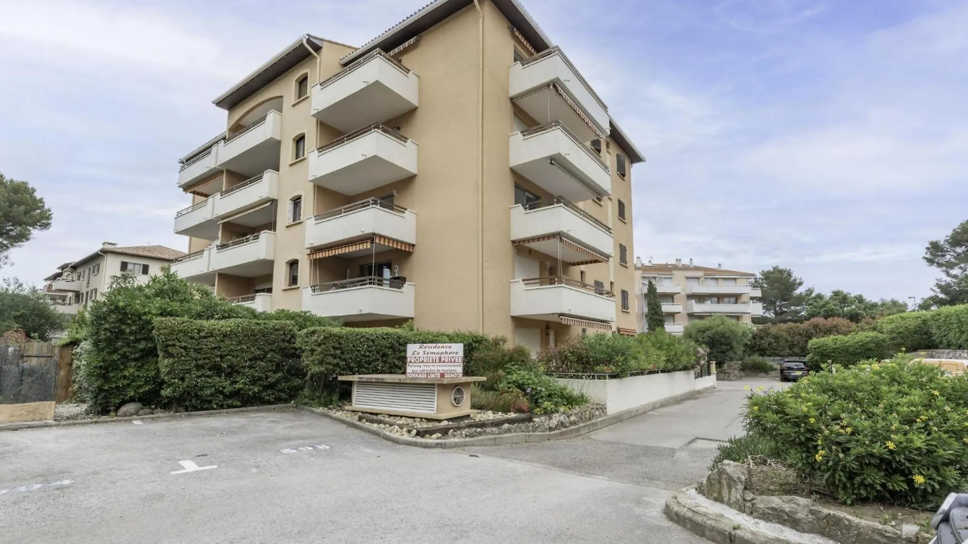 Studio Semaphore-2 By Interhome Cavalaire-sur-Mer France